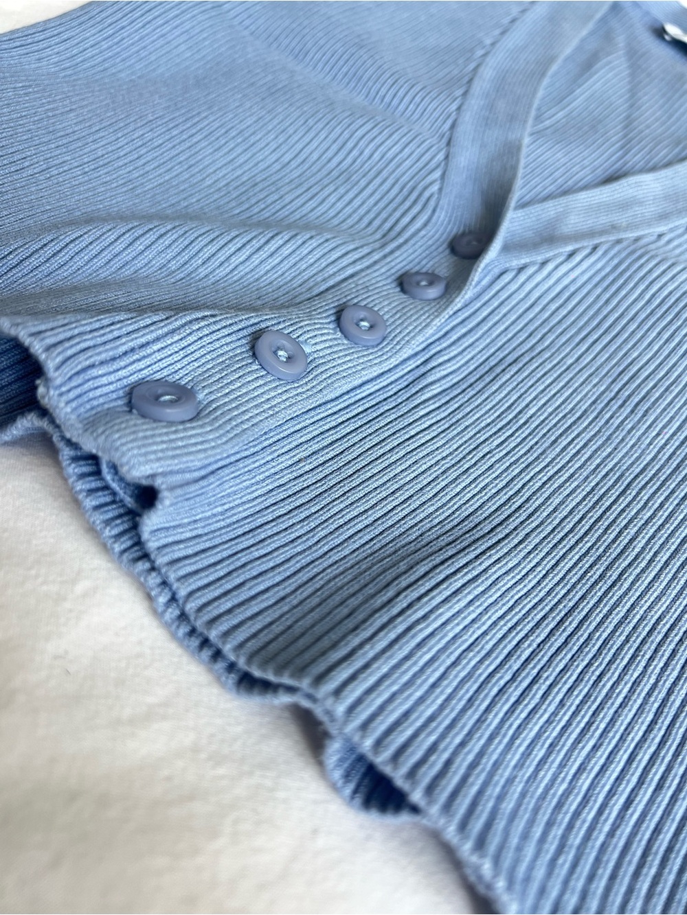 Zara Light Blue Ribbed Button Cropped Cardigan - Picture 3 of 3